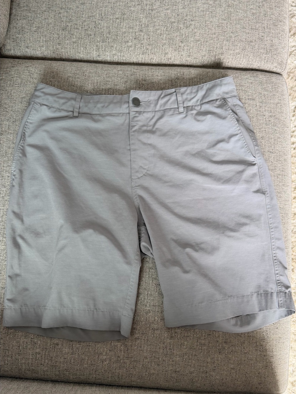 Faherty Men’s All Day shorts heather gray sz 33